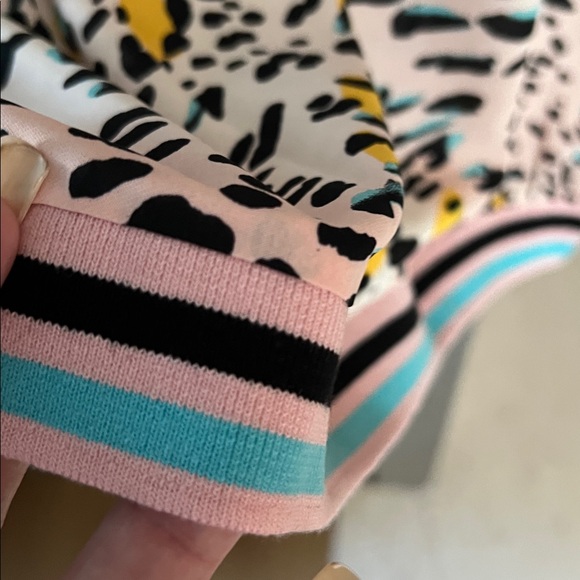 NWT $118 ANTHROPOLOGIE A.Z.I. pink leopard elevated t-shirt top M - Picture 10 of 11